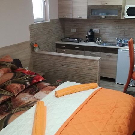 Keri Vendeghaz Daire Mosonmagyaróvár Dış mekan fotoğraf